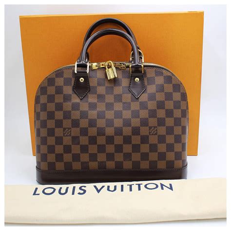 sac louis vuitton alma pm occasion|louis vuitton magasin.